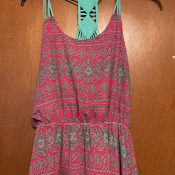 Beautiful high/low dress - Picture 2 of 4